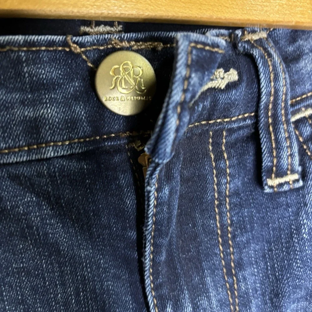 Rock and Republic Zipadeedooda Zip‎ Leg Jeans Size 6